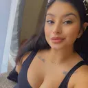 @alexandraselen_