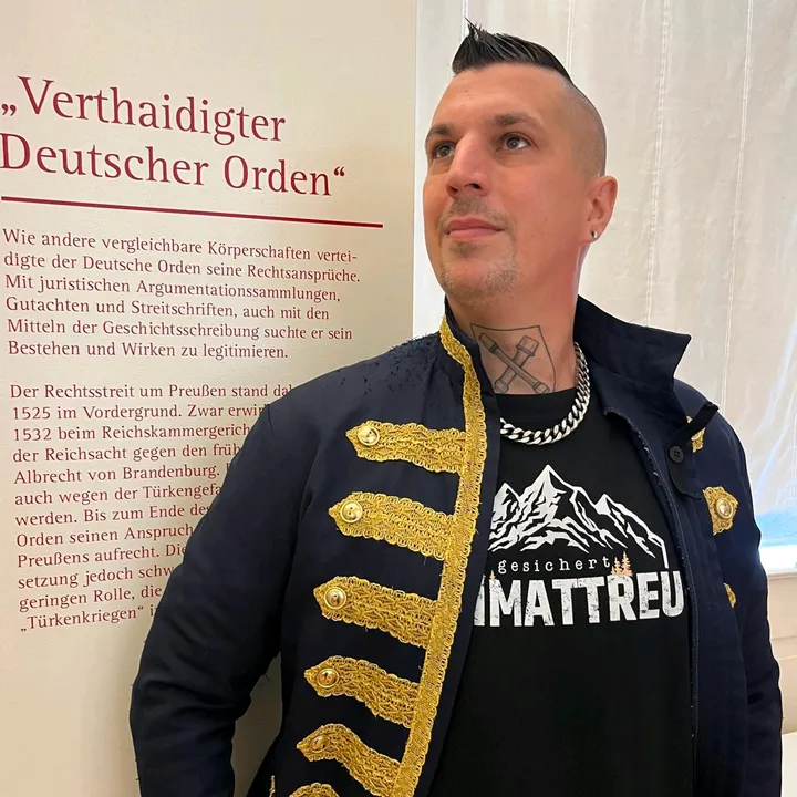 @tauchschule.r.sch