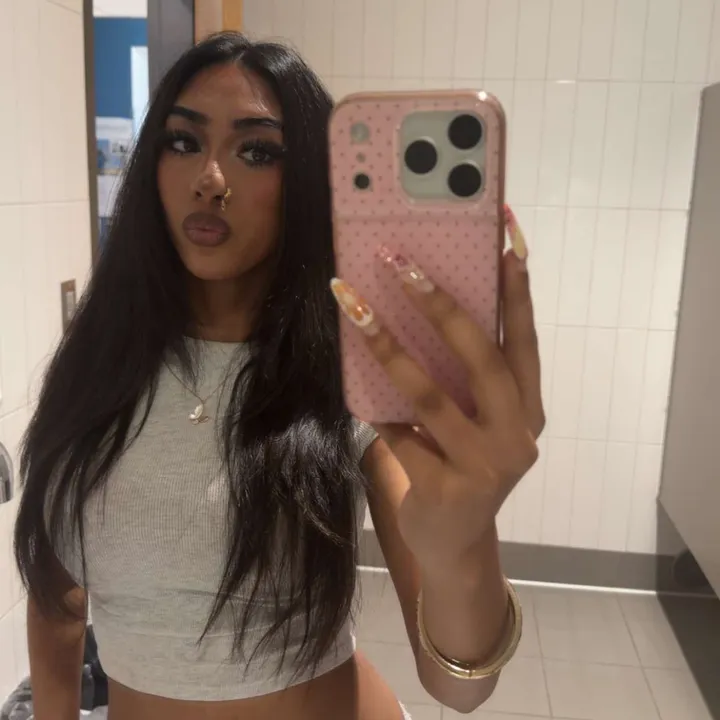 @pr1ya_23