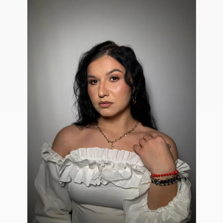 elladiana18