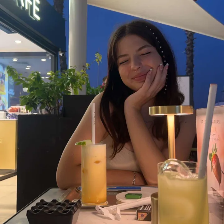 @ddeeffneee
