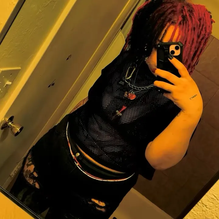 @lil_succubus666