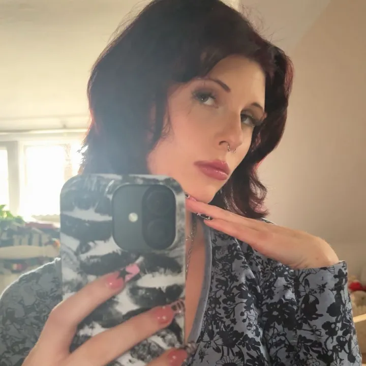 @hollenmae