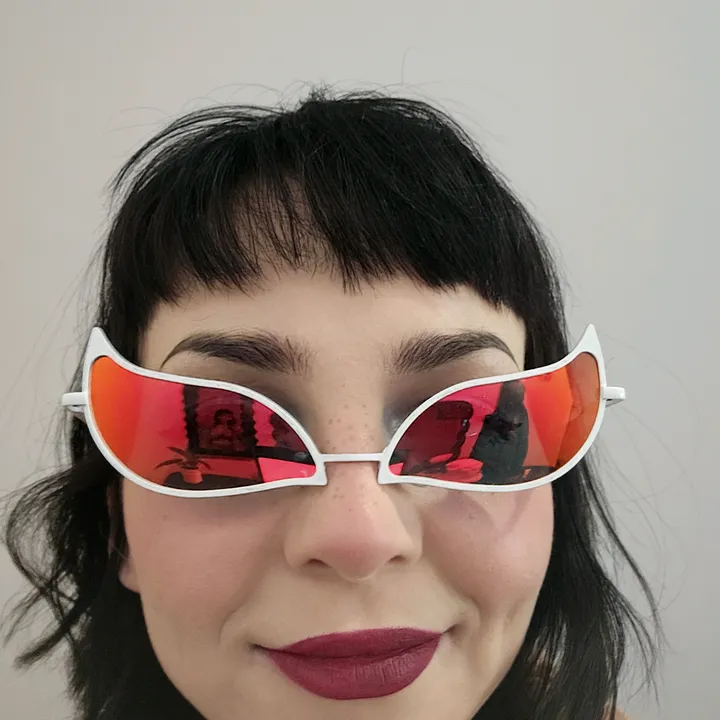 @alientrashkitty