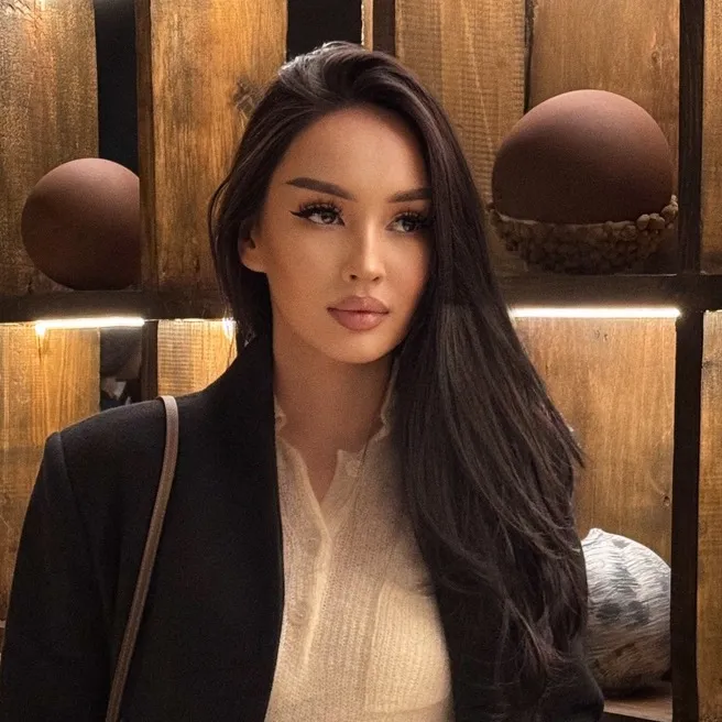 nur_nurbayeva