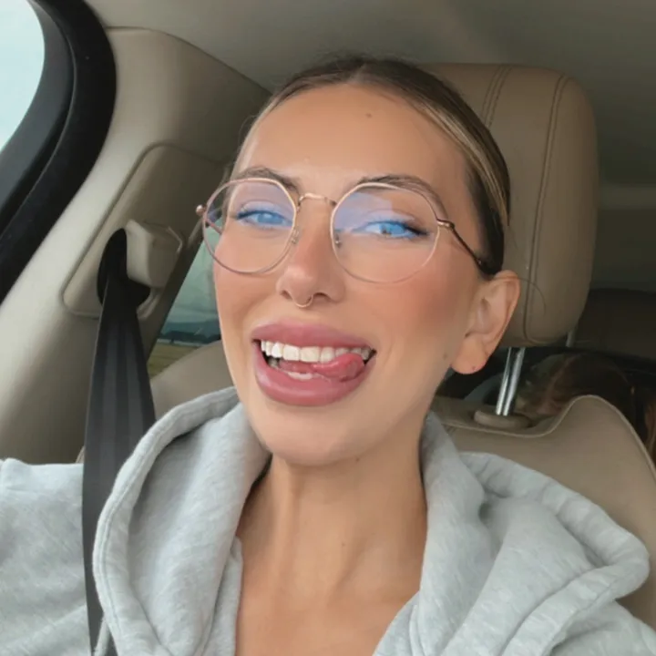@kirianvanessa_
