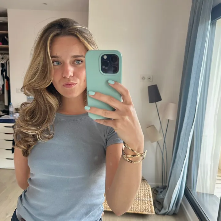 @emma_desbois