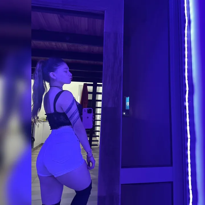 talia_bravo