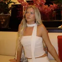 @miabrookss