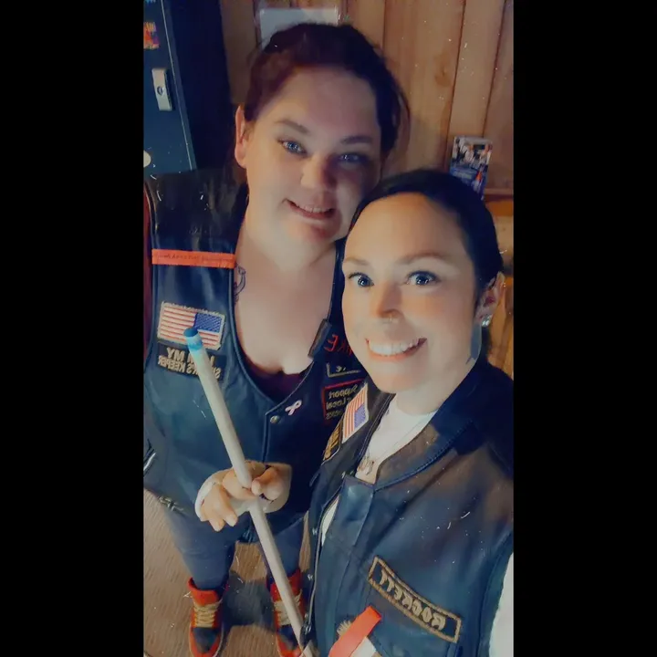 @ladyziptieon2s