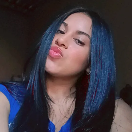 .lareyna_23