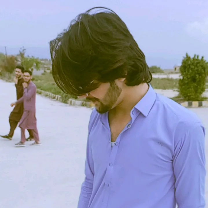khanzz692