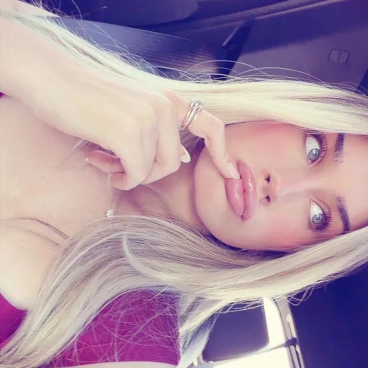 charly.nicole