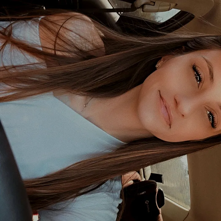 @sheilaleeann1