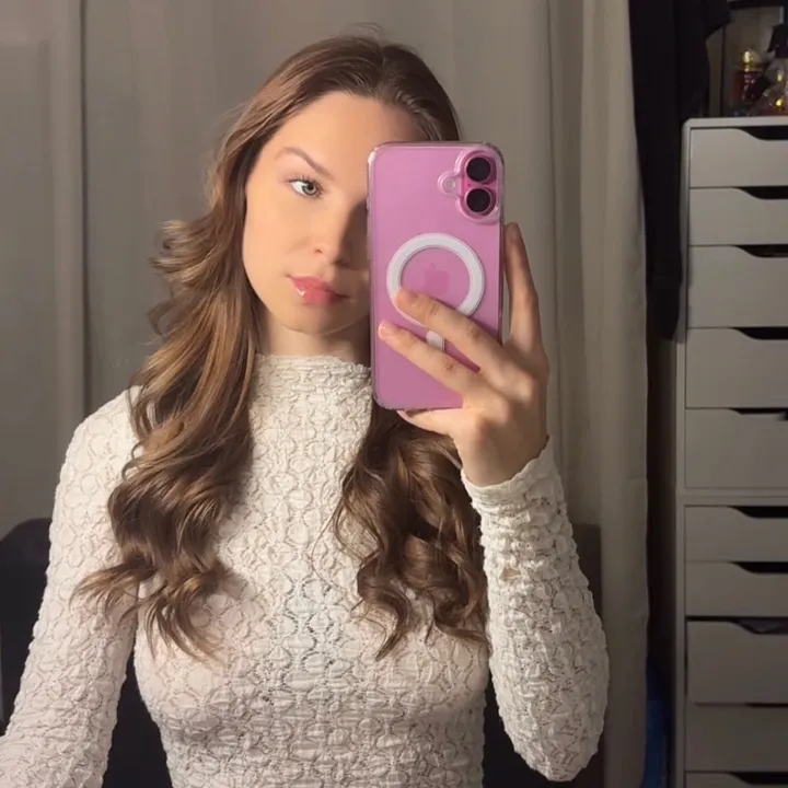 @elisafln__