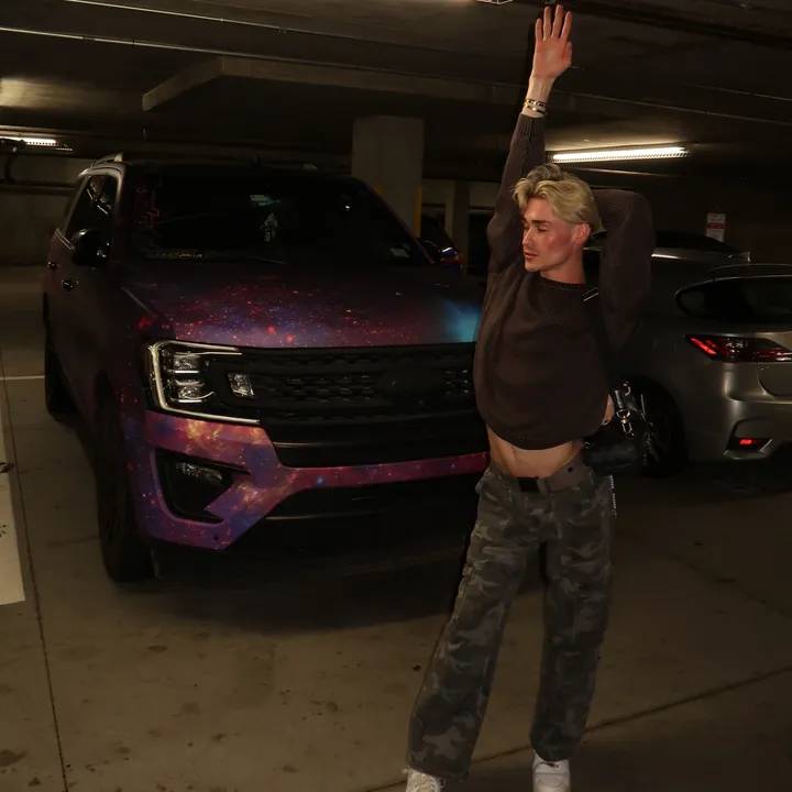 @prettyandpettyicon
