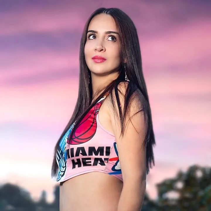 adrilatinatv