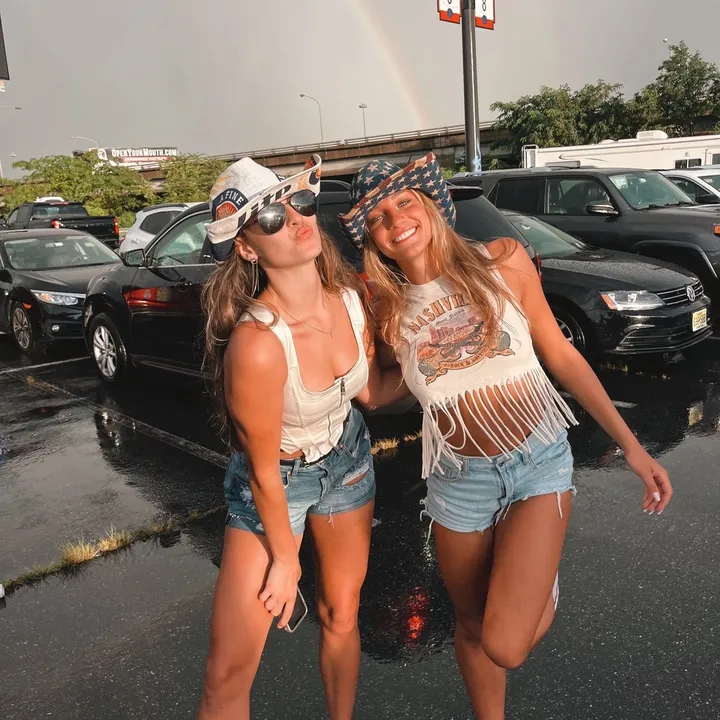 @rachelmace55