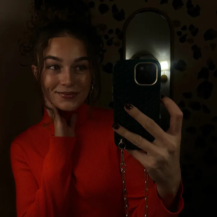 @sydneymartin55