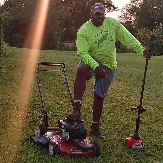 thebigmanslawncare_812
