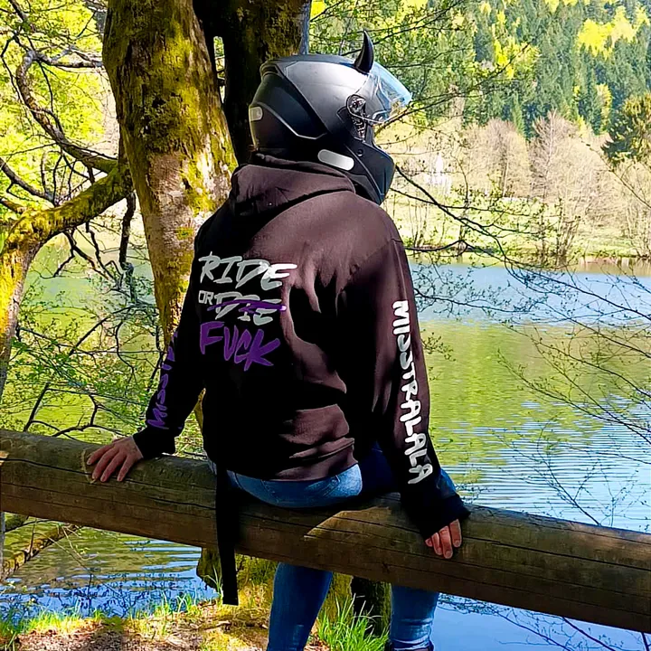 misstralala22
