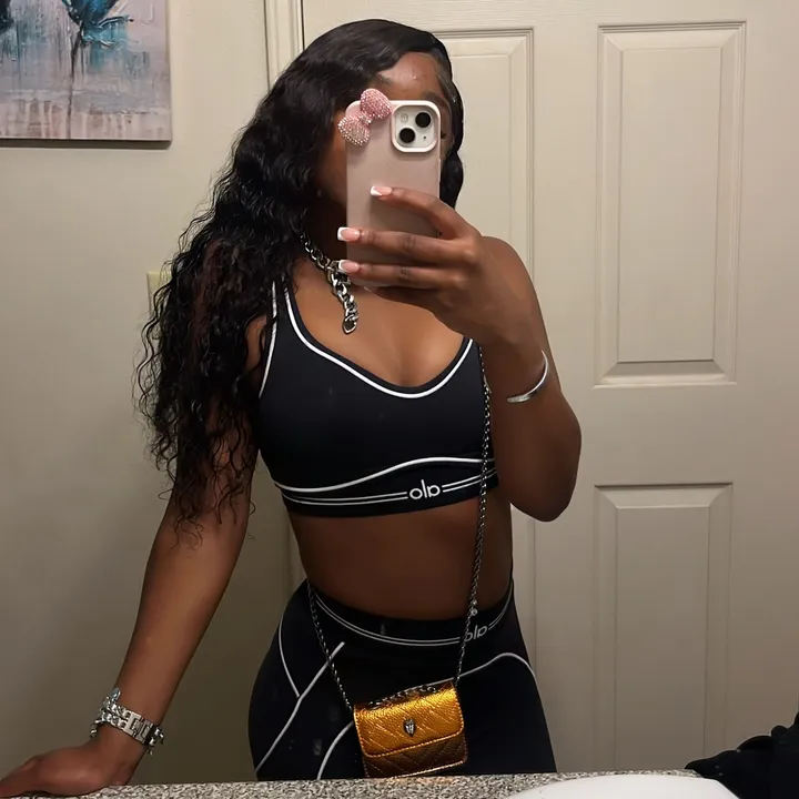 @annalarius