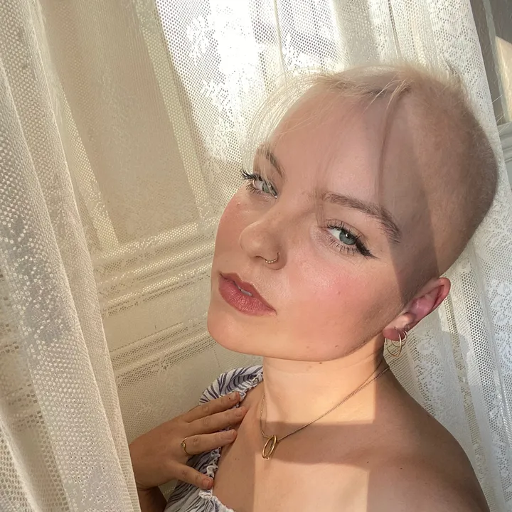 @tristasuk