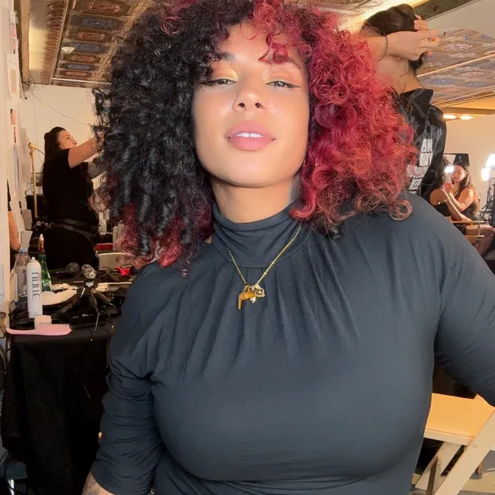 shhmoneycurl
