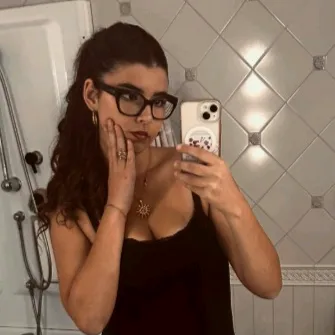 @nicoleinguscio