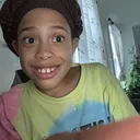 @itsmikelara