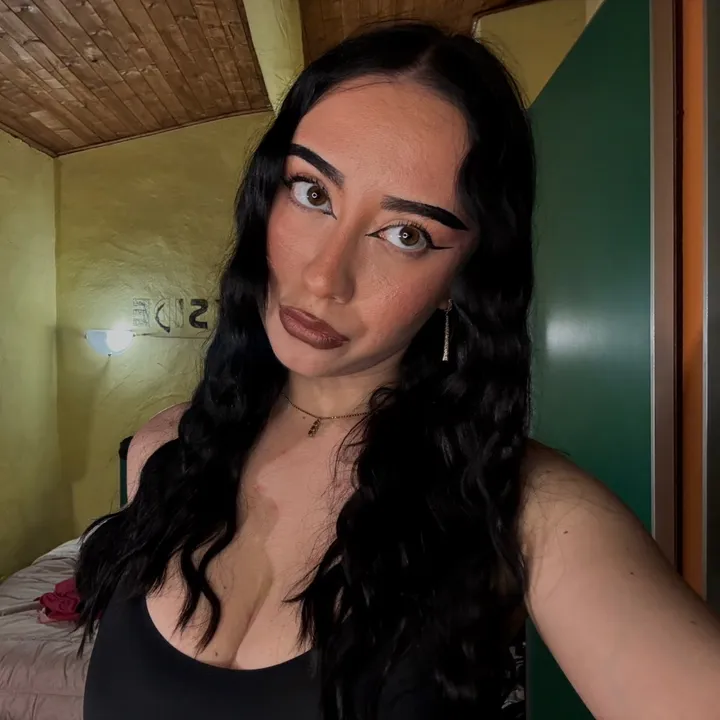 @yleniucciaaa