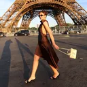 @stephanievavron