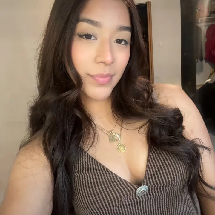 @mustbella_