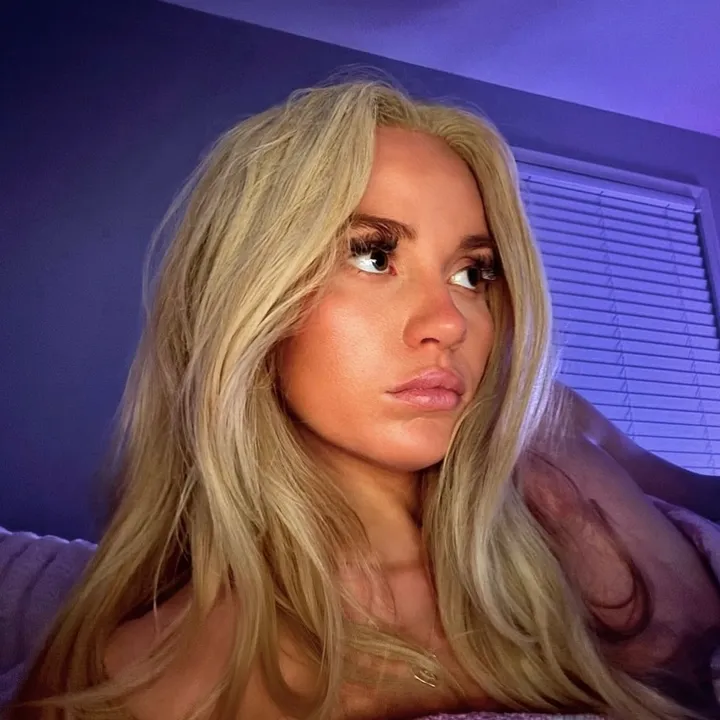 barstoolblonde