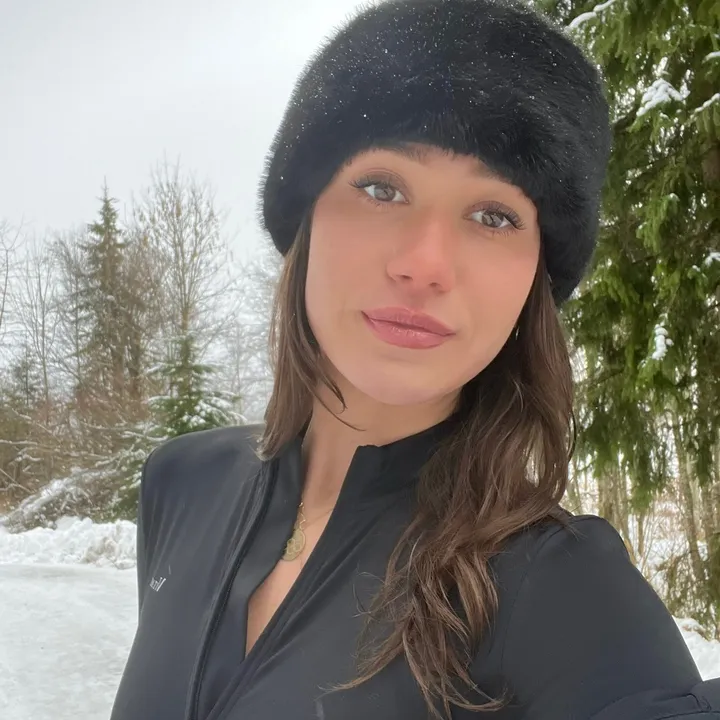 courtneysarault