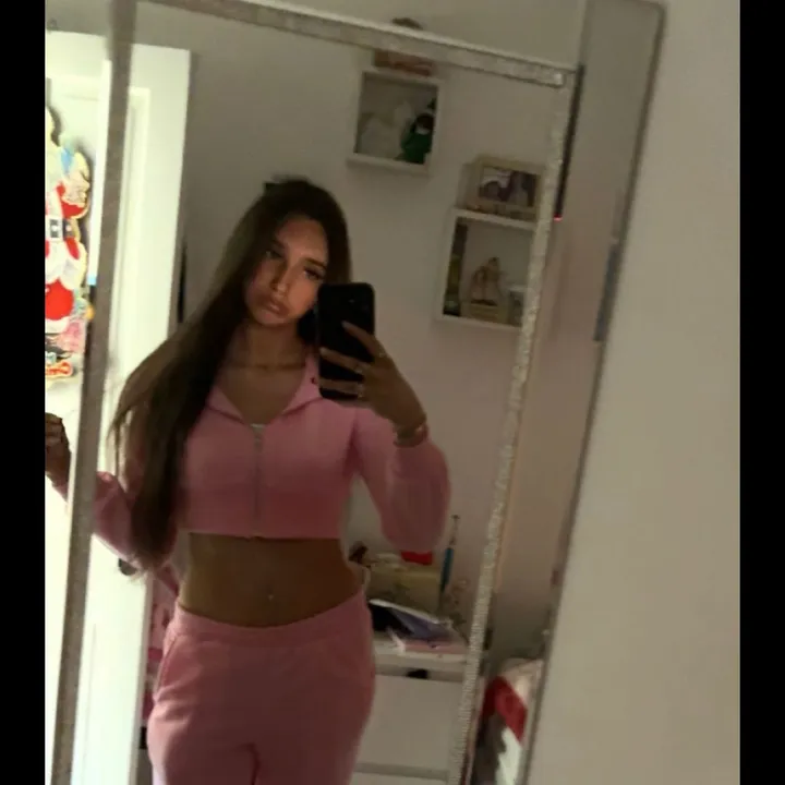 @aliciaapr1v