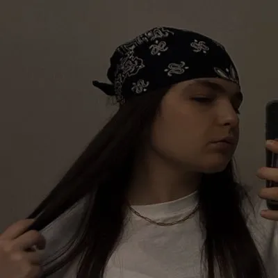 @chlo.is.dead