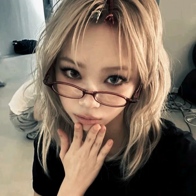 lilyknow_