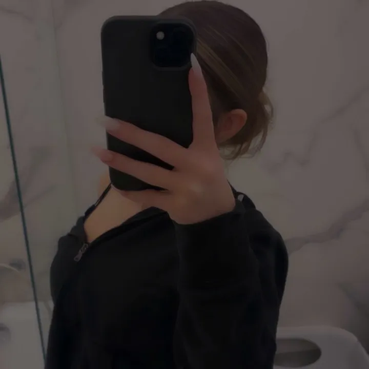 @_.kamilciaa.e