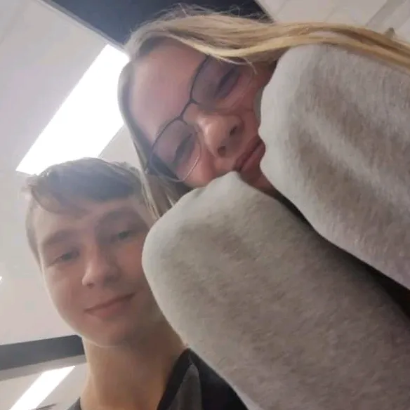 @adriannasiebert1
