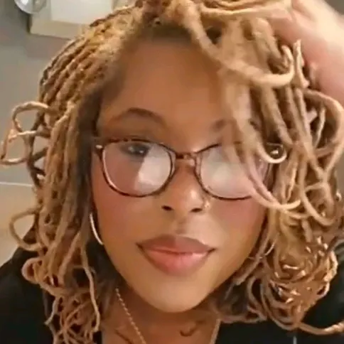 @missbrandee1