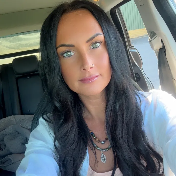 @chezlakin