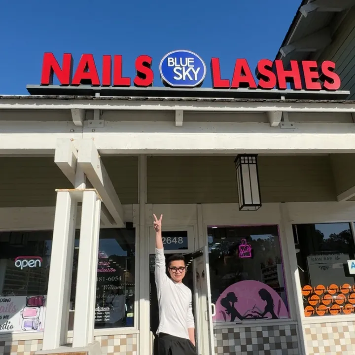 @bluesky.nailsdelmar