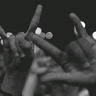 @rockloverzone