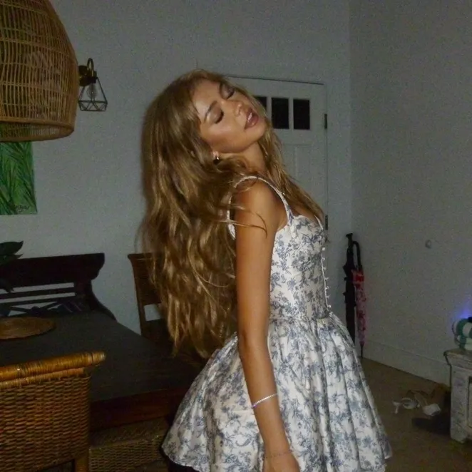 @chloeisurmom