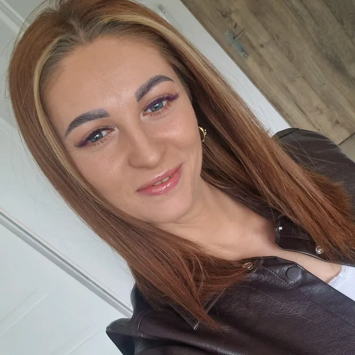 moniam_1988