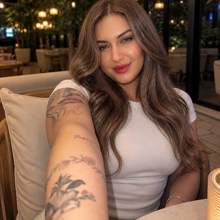 @rosa.alouita