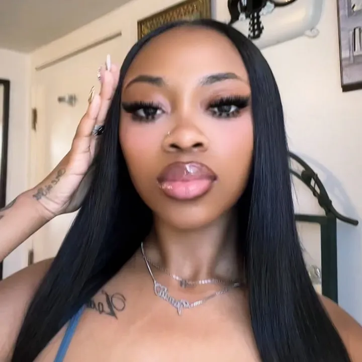 @1miasade