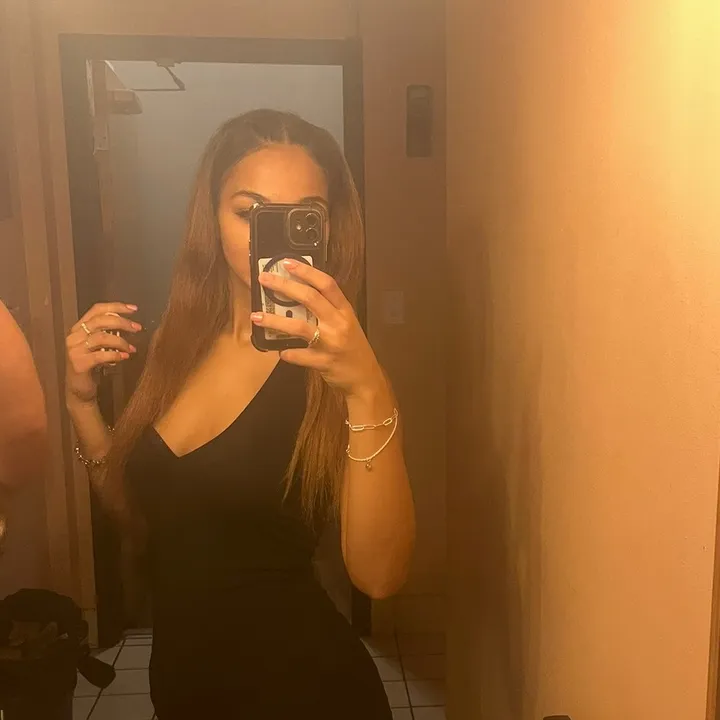 @nevnicole21