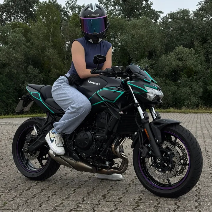 angx.z650